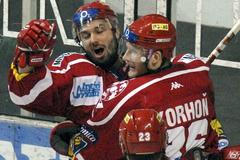 Třinec - Karlovy Vary: Skořepa, Korhoň