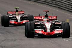 Týmová režie? FIA řekla ne