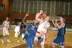 Basket: Nymburk - Ostrava