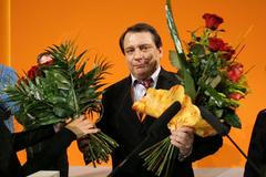 Jiří Paroubek byl znovu zvolen předsedou ČSSD