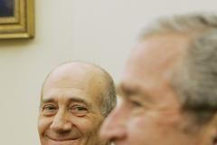 Bush a Olmert v Annapolis