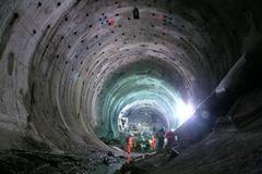 Nejdelší tunel světa - Švýcarsko