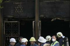 Švýcarsko Ženeva synagoga požár 3