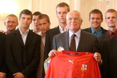 Fotbalová jedenadvacítka na Hradě