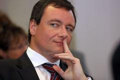 Středočeští zastupitelé rozhodují o privatizaci nemocnic