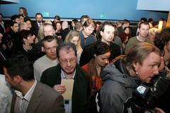 Dav před kinosálem