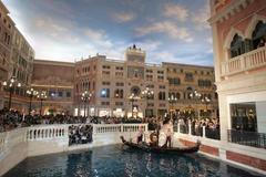 Největší kasino světa Venetian v Macau
