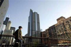 Anonymita velkého města a práce ve stresu zvyšuje manažerům krevní tlak, tvrdí vědci.