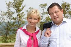 Jiří Paroubek a Petra Kováčová na golfovém hřišti na Karlštejně