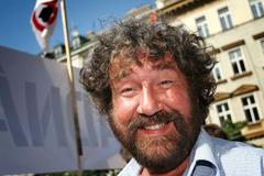 Demonstrace "NE základnám" na Václavském nám. - 06