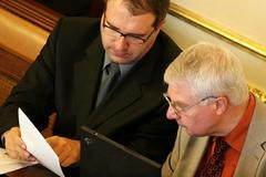 Pohanka a Melčák v parlamentu