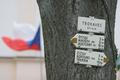 Trokavec, turistické značky, turistika, pěší, chůze, radar, základna, referendum, Brdy