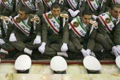 Írán vojáci