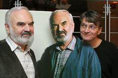 Zdeněk Svěrák (vpravo a uprostřed) a Jan Svěrák (vlevo)