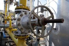 Těžba ropy na jižní Moravě