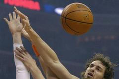 Charlotte - Memphis: Brezec a Gasol