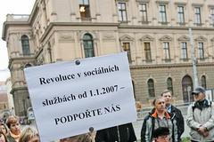 Demonstrace lidí s postižením v Brně