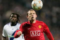 Dynamo Kyjev - Manchester United: Diakhate a Wayne Rooney