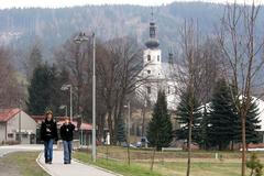 Karlovice chtějí starostu zvolit přímou volbou