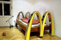 Jan Kadlec, McPoste / McBed l, 1995