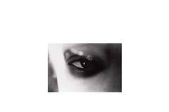 Z výstavy Davida Lynche The Air is on Fire