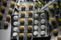 Plata s různými léky