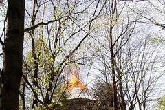 Požár střechy zámečku v obci Jesenný na Semilsku