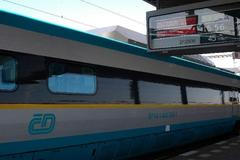 Zpožděné Pendolino