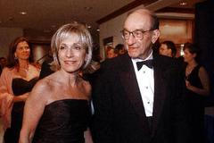 Alan Greenspan s manželkou Andreou Mitchell