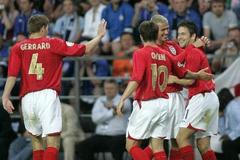 Estonsko - Anglie: Cole, Gerard, Owen, Beckham