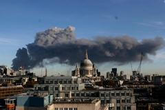 Požár v Londýně, listopad 2007