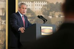 G.W.Bush v Černínském paláci