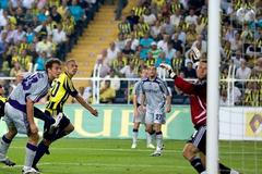 Fenerbahce - Anderlecht: de Souza a Zítka