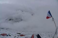 Na K2 nepřeje počasí