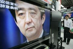 Japonsko Abe premiér rezignace