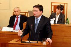 Alexandr Vondra, místopředseda vlády pro evropské záležitosti