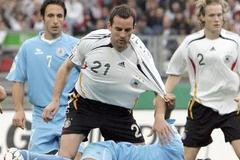 Německo - San Marino: Metzelder, Della Valle