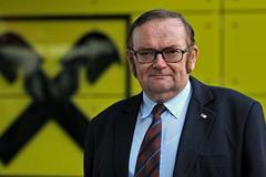 Jan Bureš, Reiffeisenbank