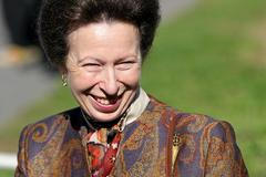 Princezna Anna v Domově Sue Ryder