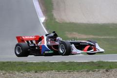 Erik Janiš ve formuli A1GP na okruhu v Brně