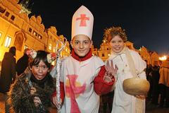 Andělé, Mikuláši a čerti