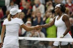 Justine Heninová - Serena Williamsová