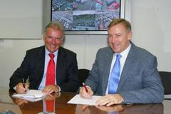 Vratislav Kulhánek a A.J.Denny