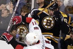 Alfredsson vs. Chára