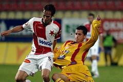 Slavia spokojená, Příbram má problémy