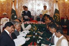 Mušaraf jmenuje vládu