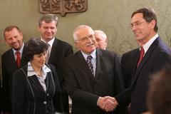 Diskuse Švejnara a Klause