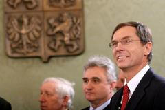 Diskuse Švejnara a Klause