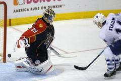 Tomáš Vokoun vs. Toronto