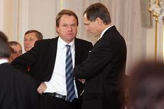 Pátek na Hradě: prezidentský kandidát Švejnar s šéfem zelených Bursíkem